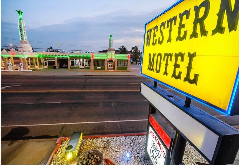 western-motel